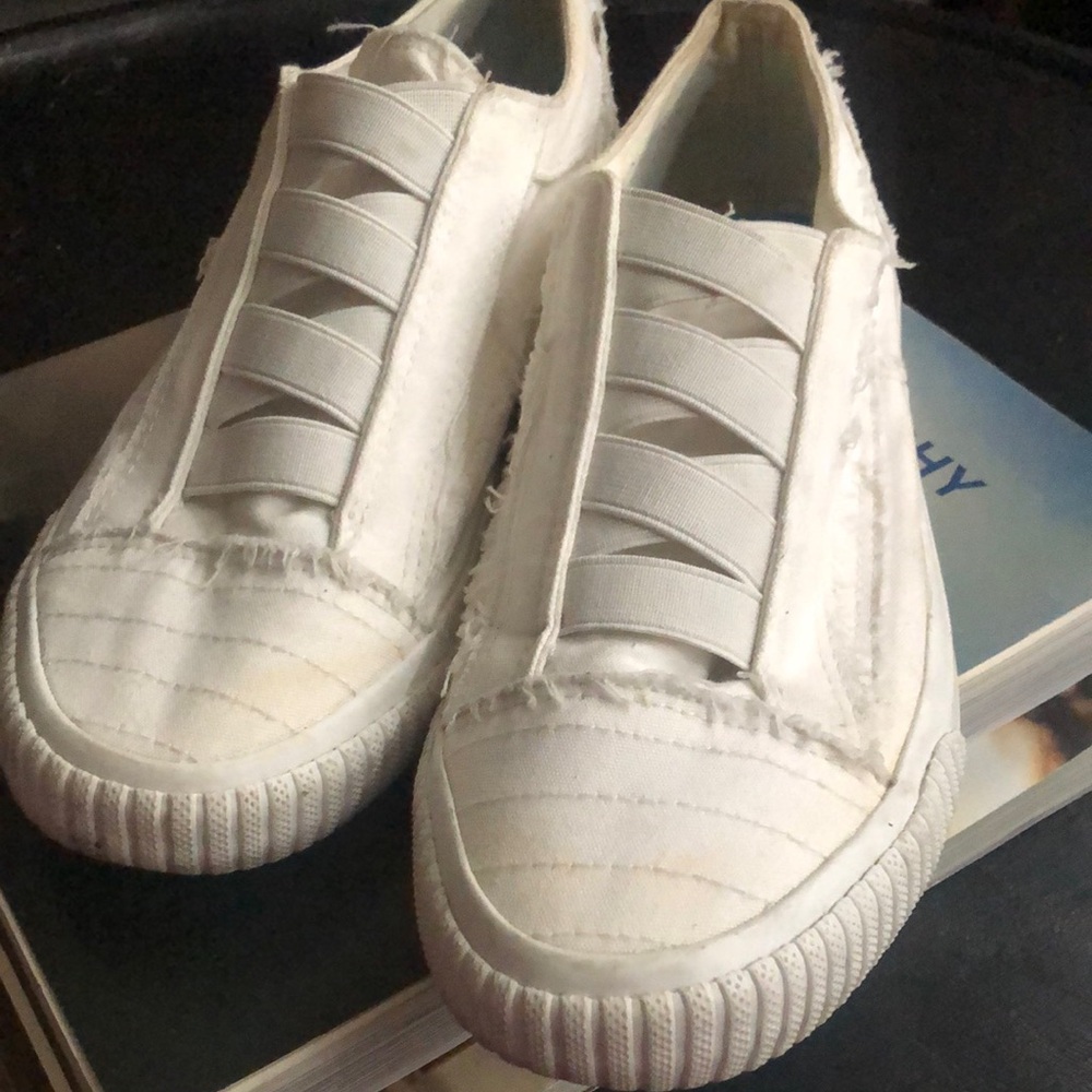 Casual White Women's Slip-On Sneakers